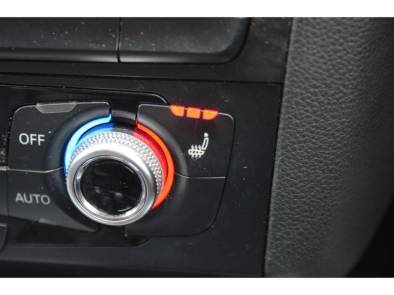 Audi Q5 TDI S line Plus - U10020