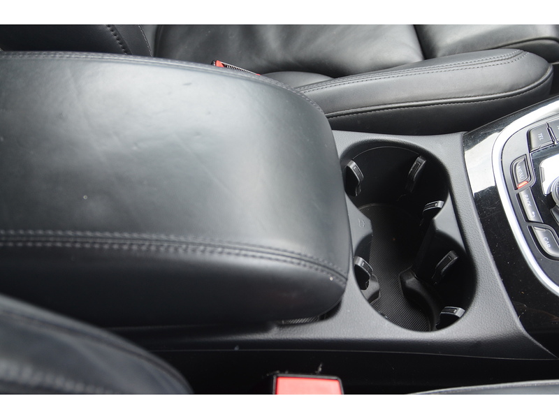 Audi Q5 TDI S line Plus - U10020