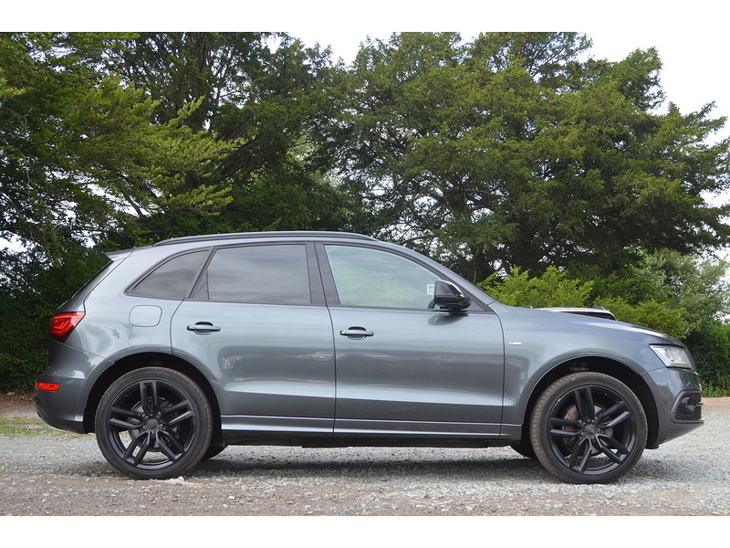 Audi Q5 TDI S line Plus - U10020
