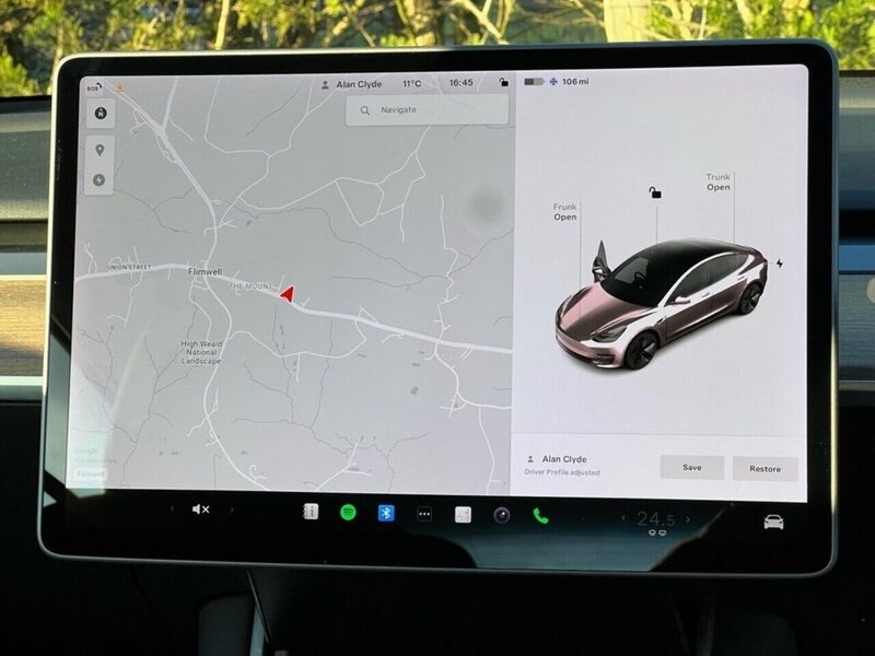 Tesla Model 3 Standard Range Plus - U10046