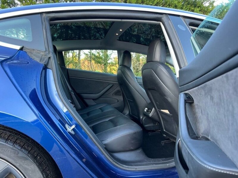 Tesla Model 3 Standard Range Plus - U10046