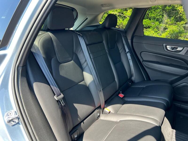 VOLVO XC60 2.0 D4 MOMENTUM PRO 5d 188 BHP FULL SERVICE HISTORY|R/CAM|PRIVACY Estate Automatic Diesel - U10063