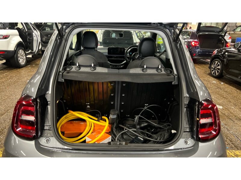 FIAT 500E 500E 42kWh Icon Hatchback 3dr Electric Auto (118 ps) 1OWNER FROM NEW|PARK DISTANCE|APPLE Hatchback - U10100