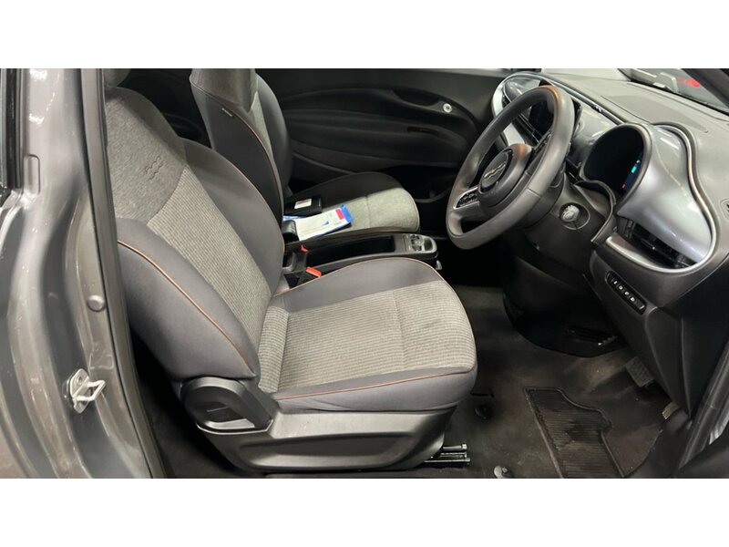 FIAT 500E 500E 42kWh Icon Hatchback 3dr Electric Auto (118 ps) 1OWNER FROM NEW|PARK DISTANCE|APPLE Hatchback - U10100