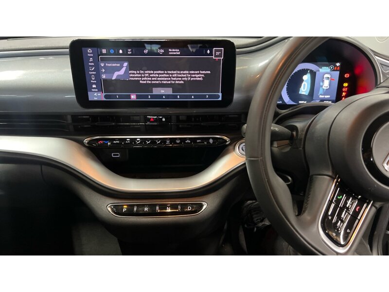 FIAT 500E 500E 42kWh Icon Hatchback 3dr Electric Auto (118 ps) 1OWNER FROM NEW|PARK DISTANCE|APPLE Hatchback - U10100