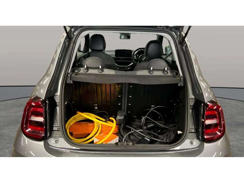 FIAT 500E 500E 42kWh Icon Hatchback 3dr Electric Auto (118 ps) 1OWNER FROM NEW|PARK DISTANCE|APPLE Hatchback - U10100