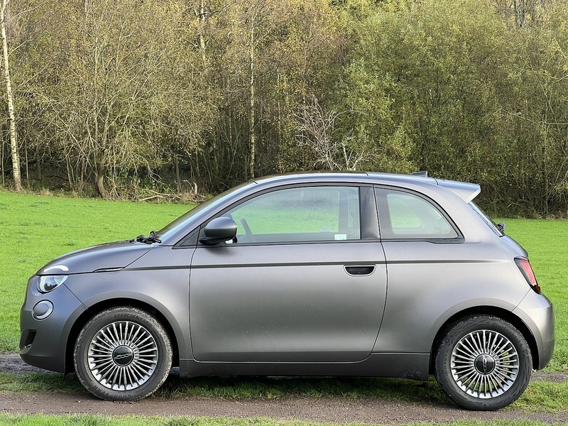 FIAT 500E 500E 42kWh Icon Hatchback 3dr Electric Auto (118 ps) 1 OWNER FROM NEW|P/ROOF|PRIVACY|NAV - U10121