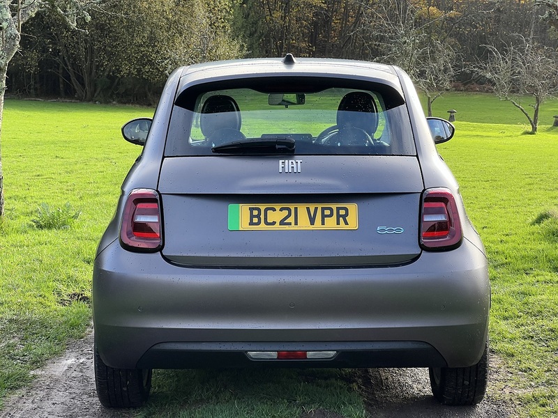 FIAT 500E 500E 42kWh Icon Hatchback 3dr Electric Auto (118 ps) 1 OWNER FROM NEW|P/ROOF|PRIVACY|NAV - U10121