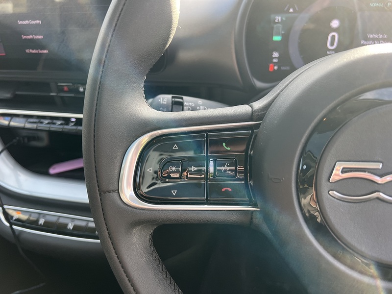 FIAT 500E 500E 42kWh Icon Hatchback 3dr Electric Auto (118 ps) 1 OWNER FROM NEW|P/ROOF|PRIVACY|NAV - U10121