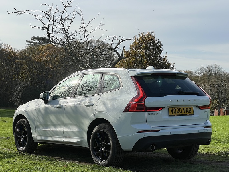 VOLVO XC60 XC60 2.0 D4 Momentum SUV 5dr Diesel Auto Euro 6 (s/s) (190 ps) 1 OWNER FROM NEW|PARK DISTANCE F/R - U10145