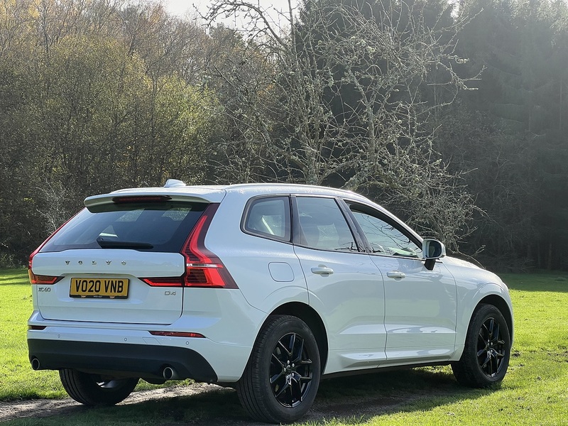 VOLVO XC60 XC60 2.0 D4 Momentum SUV 5dr Diesel Auto Euro 6 (s/s) (190 ps) 1 OWNER FROM NEW|PARK DISTANCE F/R - U10145