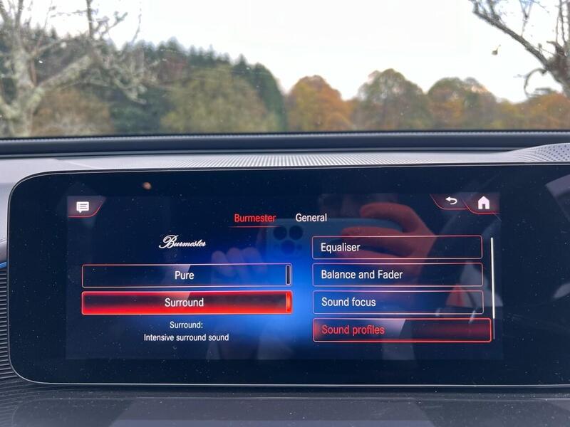 MERCEDES-BENZ EQC EQC EQC 400 80kWh AMG Line (Premium Plus) SUV 5dr Electric Auto 4MATIC (408 ps) - U10146