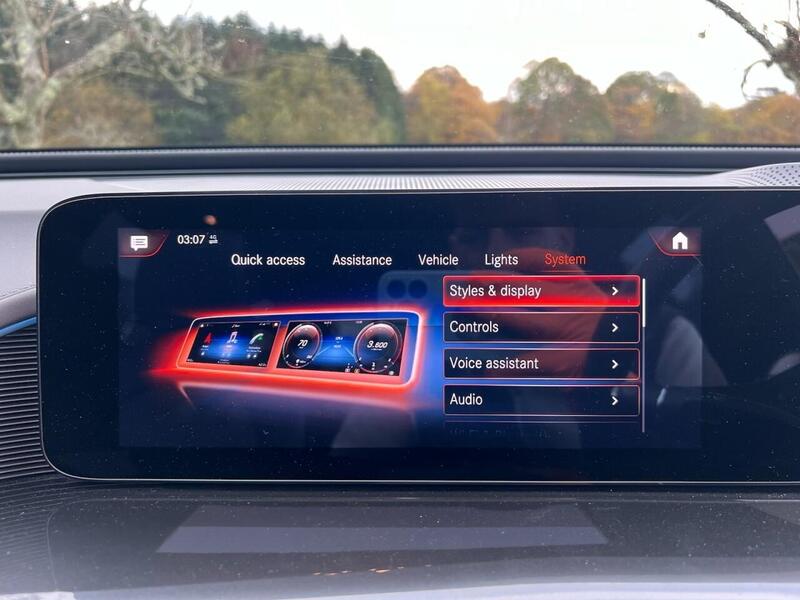 MERCEDES-BENZ EQC EQC EQC 400 80kWh AMG Line (Premium Plus) SUV 5dr Electric Auto 4MATIC (408 ps) - U10146