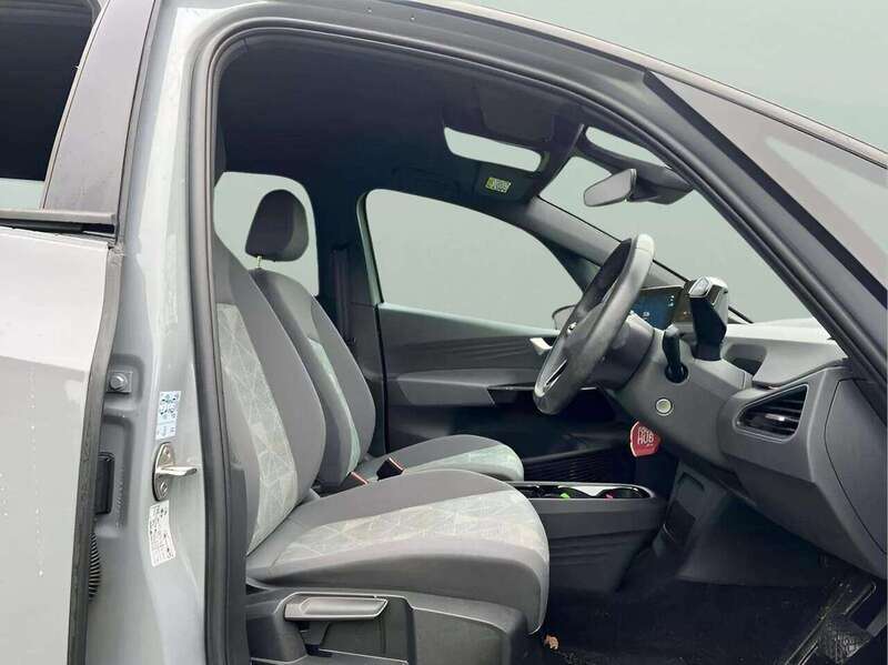 VOLKSWAGEN ID.3 ID.3 Pro 58kWh Life Hatchback 5dr Electric Auto (145 ps) 1 OWNER FROM NEW|PARK DISTANCE F/R - U10162