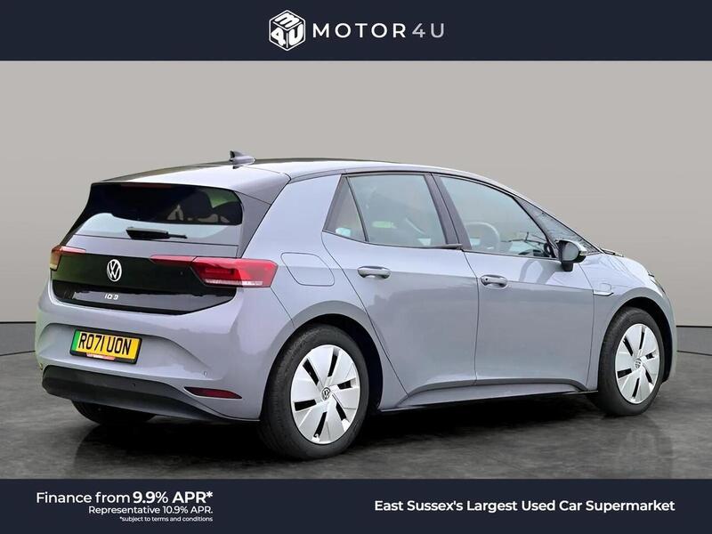 VOLKSWAGEN ID.3 ID.3 Pro 58kWh Life Hatchback 5dr Electric Auto (145 ps) 1 OWNER FROM NEW|PARK DISTANCE F/R - U10162