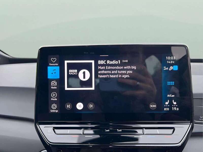 VOLKSWAGEN ID.3 ID.3 Pro 58kWh Life Hatchback 5dr Electric Auto (145 ps) 1 OWNER FROM NEW|PARK DISTANCE F/R - U10162