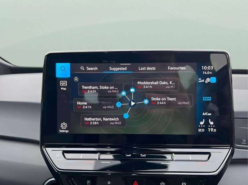VOLKSWAGEN ID.3 ID.3 Pro 58kWh Life Hatchback 5dr Electric Auto (145 ps) 1 OWNER FROM NEW|PARK DISTANCE F/R - U10162