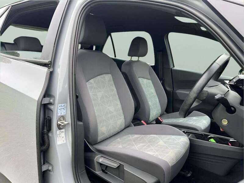 VOLKSWAGEN ID.3 ID.3 Pro 58kWh Life Hatchback 5dr Electric Auto (145 ps) 1 OWNER FROM NEW|PARK DISTANCE F/R - U10162