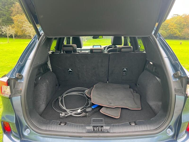 FORD KUGA KUGA 2.5 Duratec 14.4kWh ST-Line X Edition SUV 5dr Petrol Plug-in Hybrid CVT Euro 6 (s/s) (225 ps) 1 - U10163