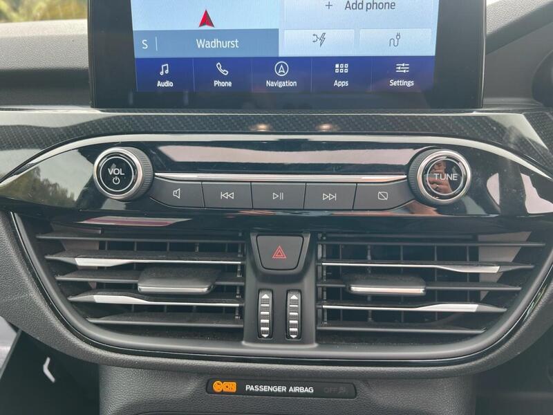 FORD KUGA KUGA 2.5 Duratec 14.4kWh ST-Line X Edition SUV 5dr Petrol Plug-in Hybrid CVT Euro 6 (s/s) (225 ps) 1 - U10163