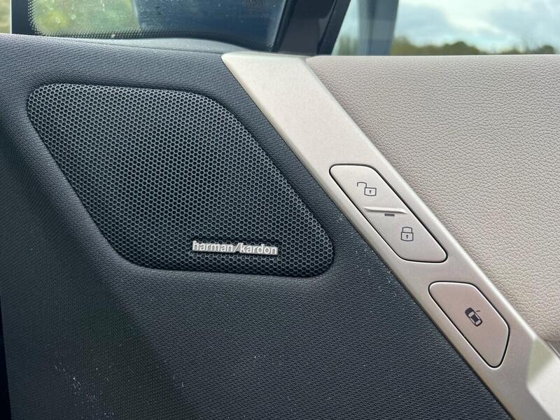 BMW IX IX 40 76.6kWh M Sport Edition SUV 5dr Electric Auto xDrive (326 ps) 1 OWNER FROM NEW|VAT QUALIFYING - U10165