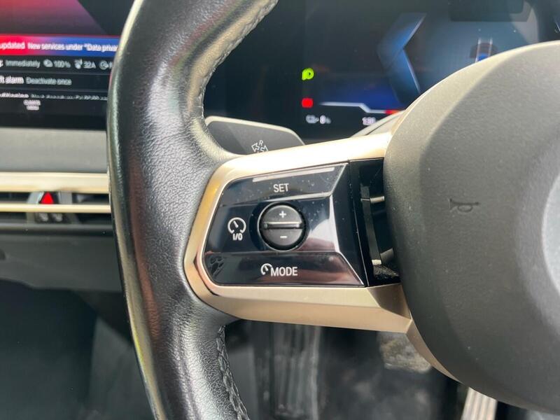 BMW IX IX 40 76.6kWh M Sport Edition SUV 5dr Electric Auto xDrive (326 ps) 1 OWNER FROM NEW|VAT QUALIFYING - U10165