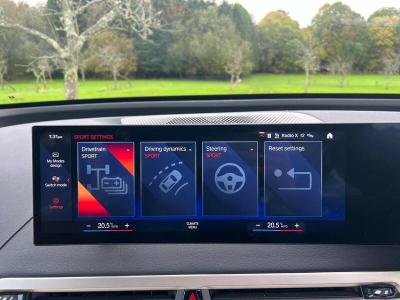 BMW IX IX 40 76.6kWh M Sport Edition SUV 5dr Electric Auto xDrive (326 ps) 1 OWNER FROM NEW|VAT QUALIFYING - U10165