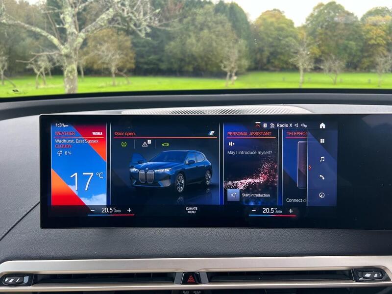 BMW IX IX 40 76.6kWh M Sport Edition SUV 5dr Electric Auto xDrive (326 ps) 1 OWNER FROM NEW|VAT QUALIFYING - U10165