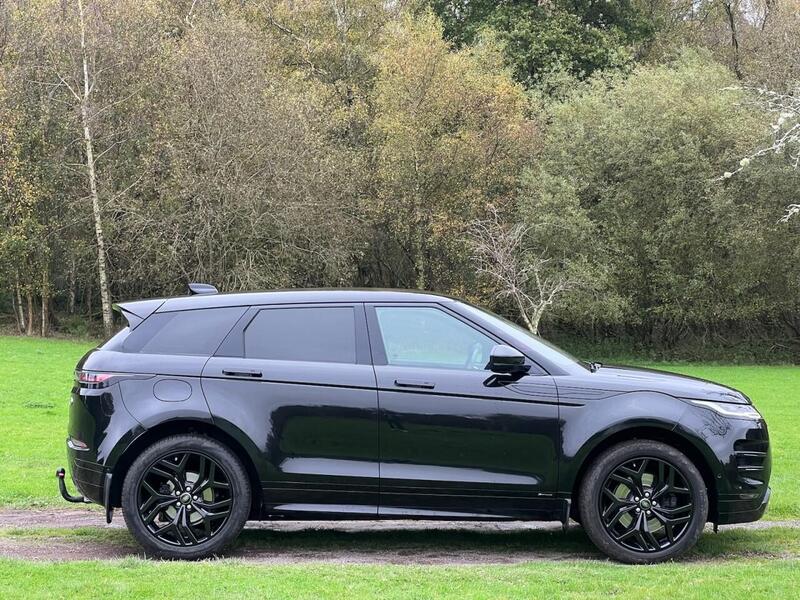 LAND ROVER RANGE ROVER EVOQUE RANGE ROVER EVOQUE 2.0 D180 R-Dynamic HSE SUV 5dr Diesel Auto 4WD Euro 6 (s/s) (180 ps) - U10170