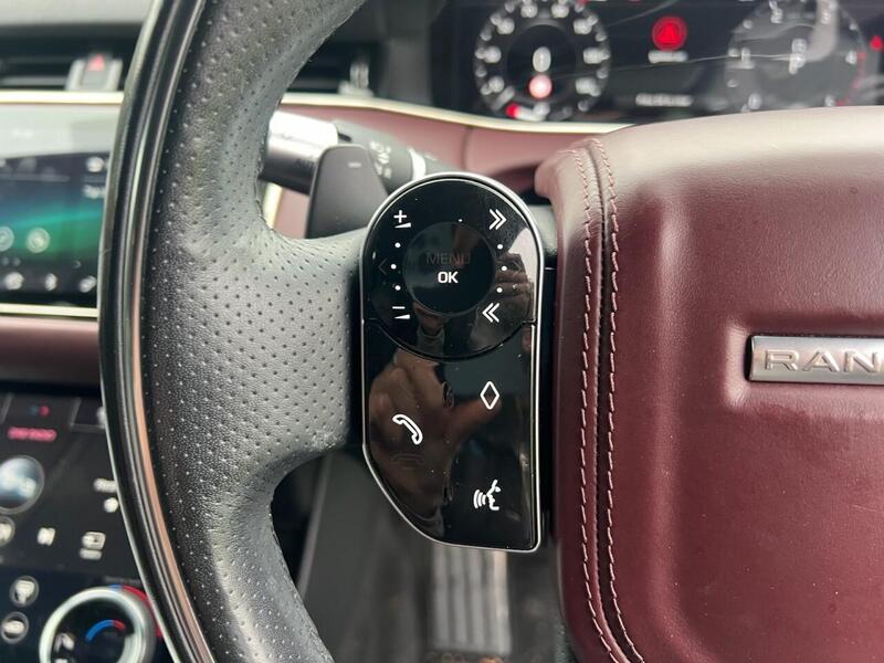 LAND ROVER RANGE ROVER EVOQUE RANGE ROVER EVOQUE 2.0 D180 R-Dynamic HSE SUV 5dr Diesel Auto 4WD Euro 6 (s/s) (180 ps) - U10170