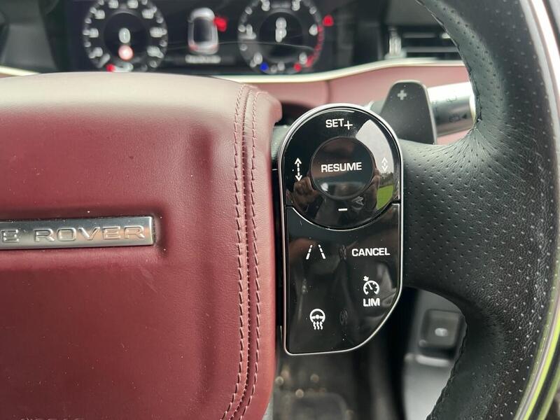 LAND ROVER RANGE ROVER EVOQUE RANGE ROVER EVOQUE 2.0 D180 R-Dynamic HSE SUV 5dr Diesel Auto 4WD Euro 6 (s/s) (180 ps) - U10170