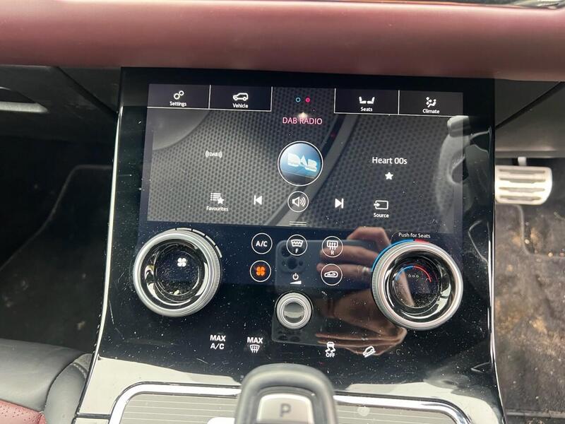 LAND ROVER RANGE ROVER EVOQUE RANGE ROVER EVOQUE 2.0 D180 R-Dynamic HSE SUV 5dr Diesel Auto 4WD Euro 6 (s/s) (180 ps) - U10170