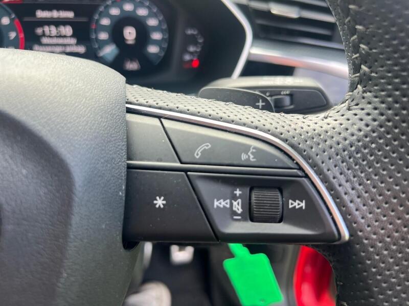 AUDI Q3 1.5 TFSI CoD 35 S line SUV 5dr Petrol S Tronic Euro 6 (s/s) (150 ps) - U10171