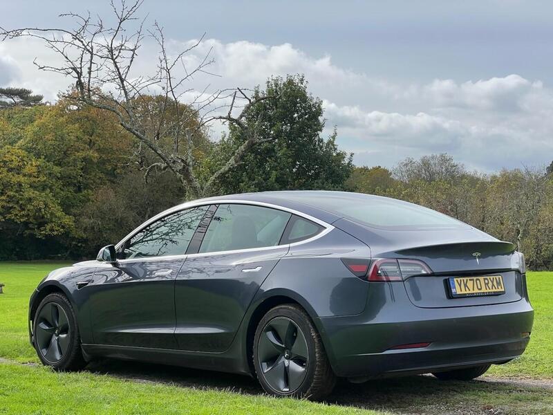 TESLA Model 3 Model 3 Standard Range Plus Saloon 4dr Electric Auto RWD (241 bhp) 1 OWNER FROM - U10174