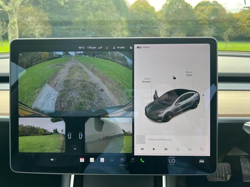 TESLA Model 3 Model 3 Standard Range Plus Saloon 4dr Electric Auto RWD (241 bhp) 1 OWNER FROM - U10174