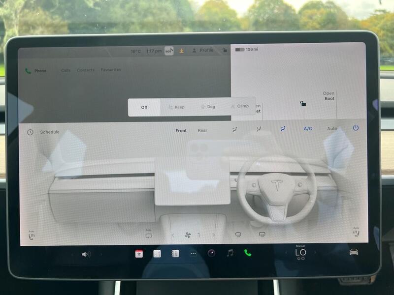 TESLA Model 3 Model 3 Standard Range Plus Saloon 4dr Electric Auto RWD (241 bhp) 1 OWNER FROM - U10174