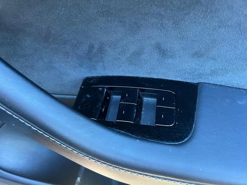 TESLA Model 3 Model 3 (Dual Motor) Long Range Saloon 4dr Electric Auto 4WDE (346 ps) 1 OWNER FROM - U10175