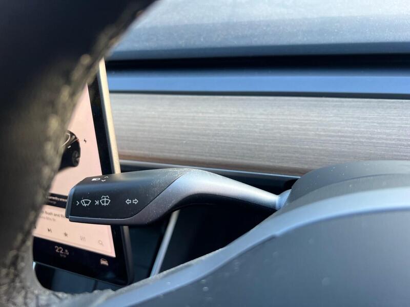 TESLA Model 3 Model 3 (Dual Motor) Long Range Saloon 4dr Electric Auto 4WDE (346 ps) 1 OWNER FROM - U10175