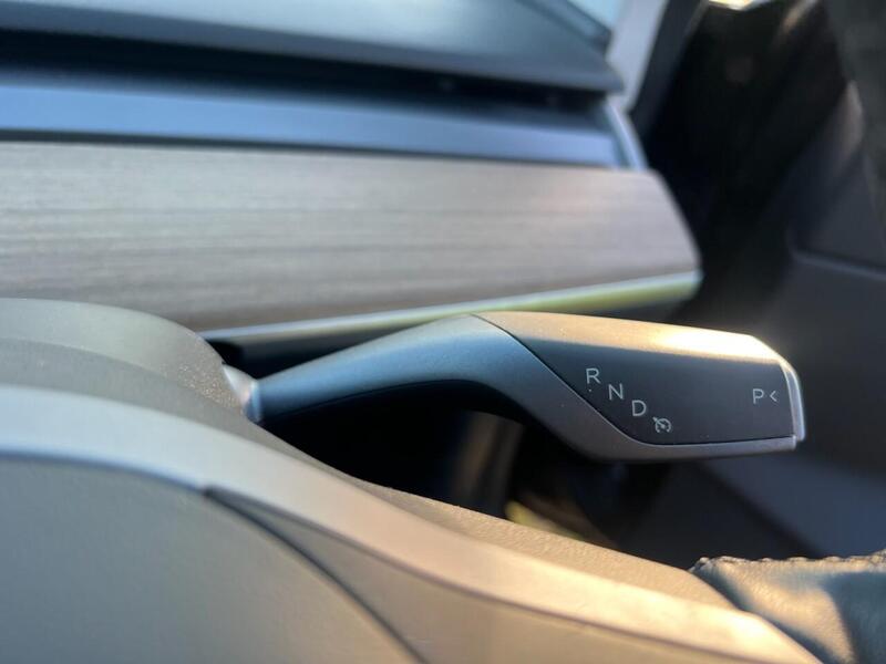 TESLA Model 3 Model 3 (Dual Motor) Long Range Saloon 4dr Electric Auto 4WDE (346 ps) 1 OWNER FROM - U10175