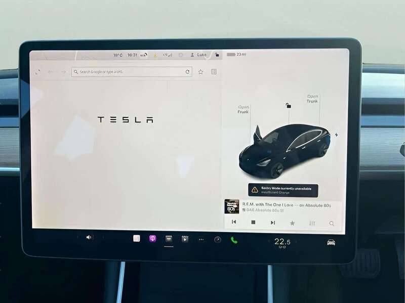 TESLA Model 3 Model 3 (Dual Motor) Long Range Saloon 4dr Electric Auto 4WDE (346 ps) 1 OWNER FROM - U10175