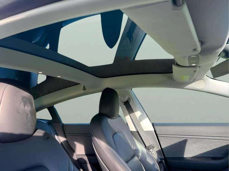 TESLA Model 3 Model 3 (Dual Motor) Long Range Saloon 4dr Electric Auto 4WDE (346 ps) 1 OWNER FROM - U10175