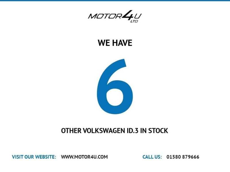 VOLKSWAGEN ID.3 ID.3 Pure Performance 45kWh Style Hatchback 5dr Electric Auto (150 ps) 1 OWNER FROM - U10180
