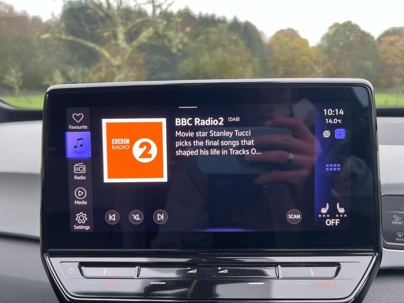 VOLKSWAGEN ID.3 ID.3 Pure Performance 45kWh Style Hatchback 5dr Electric Auto (150 ps) 1 OWNER FROM - U10180