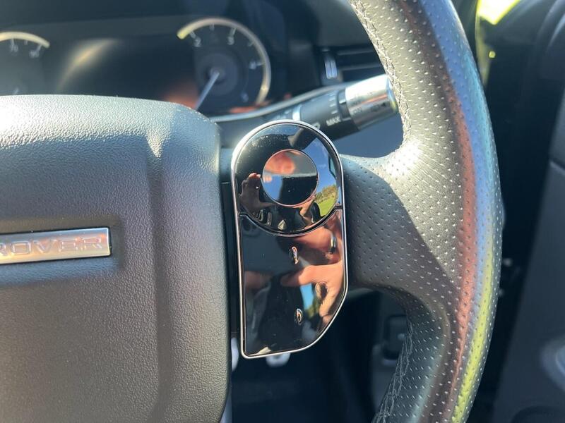 LAND ROVER RANGE ROVER EVOQUE RANGE ROVER EVOQUE 2.0 D150 R-Dynamic SUV 5dr Diesel Manual FWD Euro 6 (s/s) (150 ps) FULL SERVICE - U10183