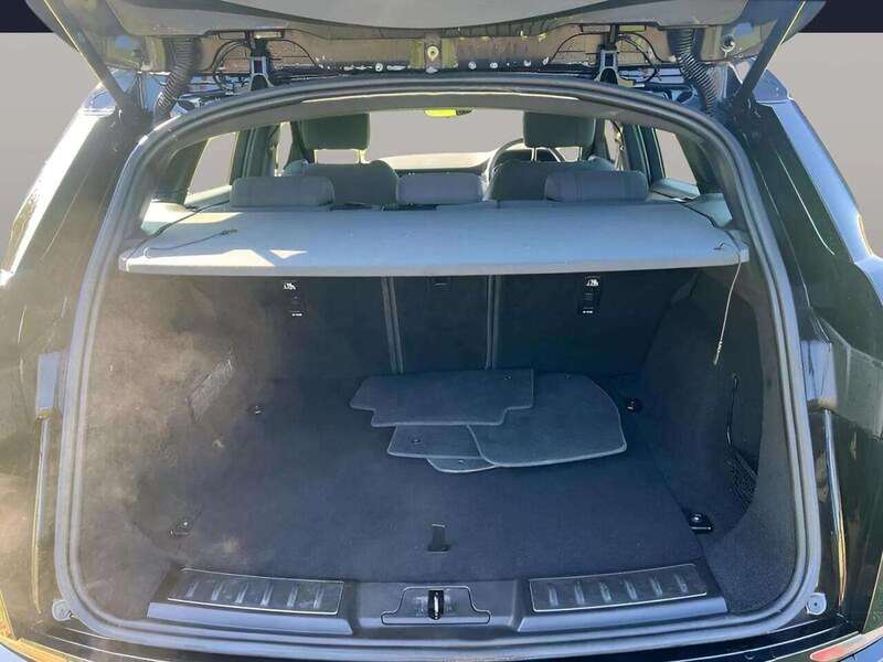 LAND ROVER RANGE ROVER EVOQUE RANGE ROVER EVOQUE 2.0 D150 R-Dynamic SUV 5dr Diesel Manual FWD Euro 6 (s/s) (150 ps) FULL SERVICE - U10183