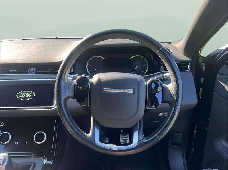 LAND ROVER RANGE ROVER EVOQUE RANGE ROVER EVOQUE 2.0 D150 R-Dynamic SUV 5dr Diesel Manual FWD Euro 6 (s/s) (150 ps) FULL SERVICE - U10183