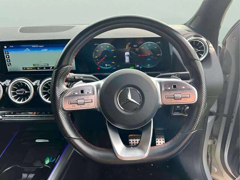 MERCEDES-BENZ EQA EQA EQA 250 66.5kWh AMG Line SUV 5dr Electric Auto (190 ps) 1 OWNER FROM NEW|R/CAM|PRIVACY SUV - U10189