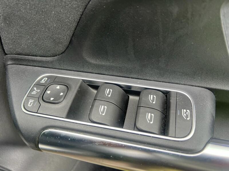 MERCEDES-BENZ EQA EQA EQA 250 66.5kWh AMG Line SUV 5dr Electric Auto (190 ps) 1 OWNER FROM NEW|VAT QUALIFYING SUV - U10192