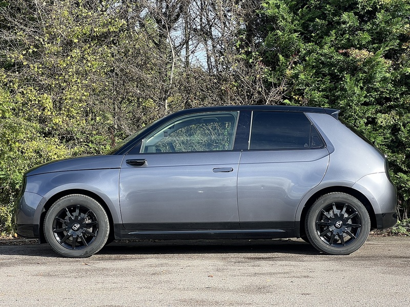 HONDA HONDA E HONDA E 35.5kWh Advance Hatchback 5dr Electric Auto (17in Alloy) (154 ps) 1 FORMER - U10200