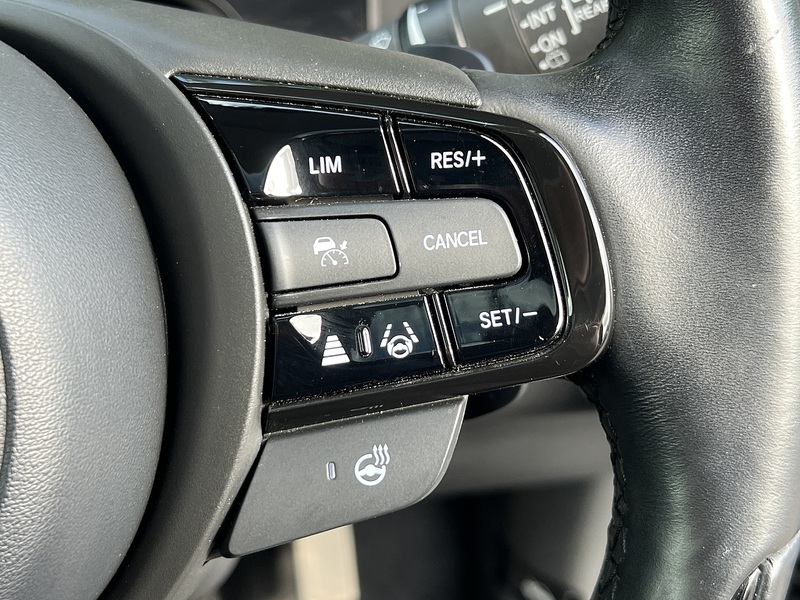 HONDA HONDA E HONDA E 35.5kWh Advance Hatchback 5dr Electric Auto (17in Alloy) (154 ps) 1 FORMER - U10200